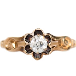 Anillo de compromiso victoriano de oro amarillo de 9 quilates de 0,33 ct con diamantes brillantes antiguos europeos, circa 1890 - VEG n.° 1142