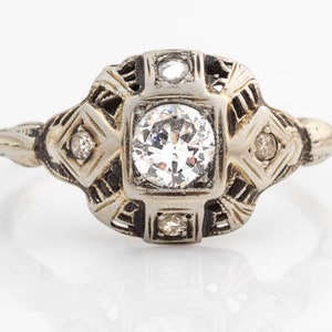 1940s Retro Vintage symmetrischer, filigraner Ring mit Altschliff Diamant, ATL #409A