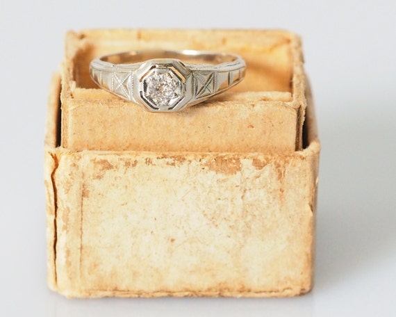 【source object】Antique Diamond Ring 14.5 Buy Antique Diamond Engagement Ring *.18ct * VEG#143 Online in