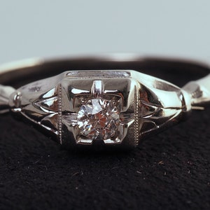 Circa 1920 - Edwardian .10ct Old European Cut Diamond Engagement Ring set in 14K White Gold - VEG#335