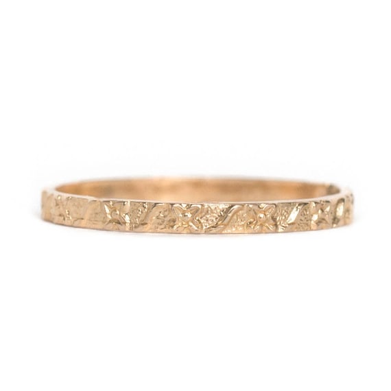 Circa 1890's Victorian 10K Yellow Gold Baby Ring - VEG#874