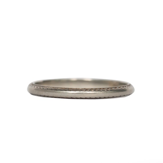 Circa 1920 Art Deco 18k White Gold Wedding Band-V… - image 1