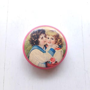 Vintage Metal Tin Swiss Girls Lackerli-Huus Basel Switzerland Victorian Scene Little Girls Mint Tin Tiny Round
