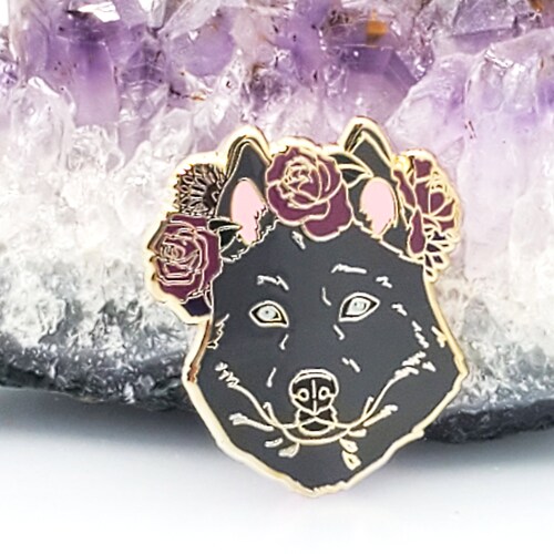 White Husky Enamel Pin Husky Dog Dog Lover Gift Etsy