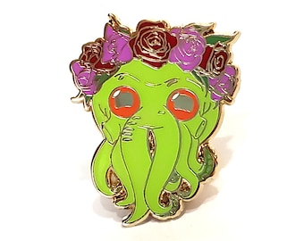 Cthulhu Enamel Pin - Valentine's Day Gift -  Horror Enamel Pin - Gift for Horror Lover -  Halloween Enamel Pin
