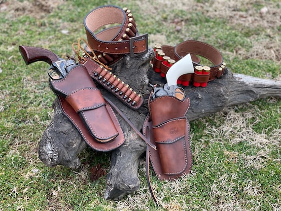 Cowboy Gun and Holster Set Cowboy Gun and Holster Set