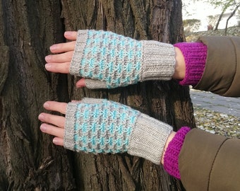 Women knit gloves Gray fingerless gloves Hand warmers Elegant gloves for woman Texting gloves Gift for woman Gift for girlfriend