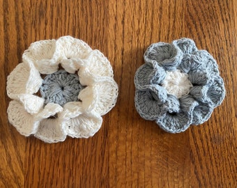 Crochet flower applique,crochet applique,Crochet Flower,sew on appliques, embellishments,3d flower appliques,set of 2