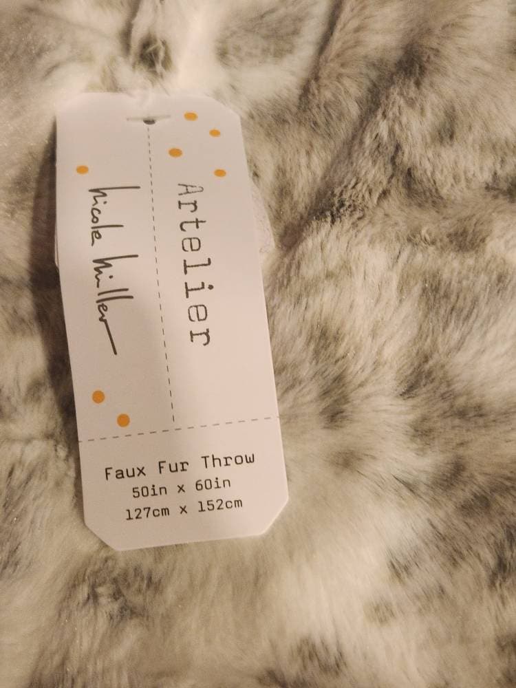 Nicole miller hotsell faux fur throw