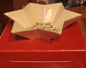 Lenox Brightest Star Dish Bowl 8 in Christmas For The Holiday 1999 NIB