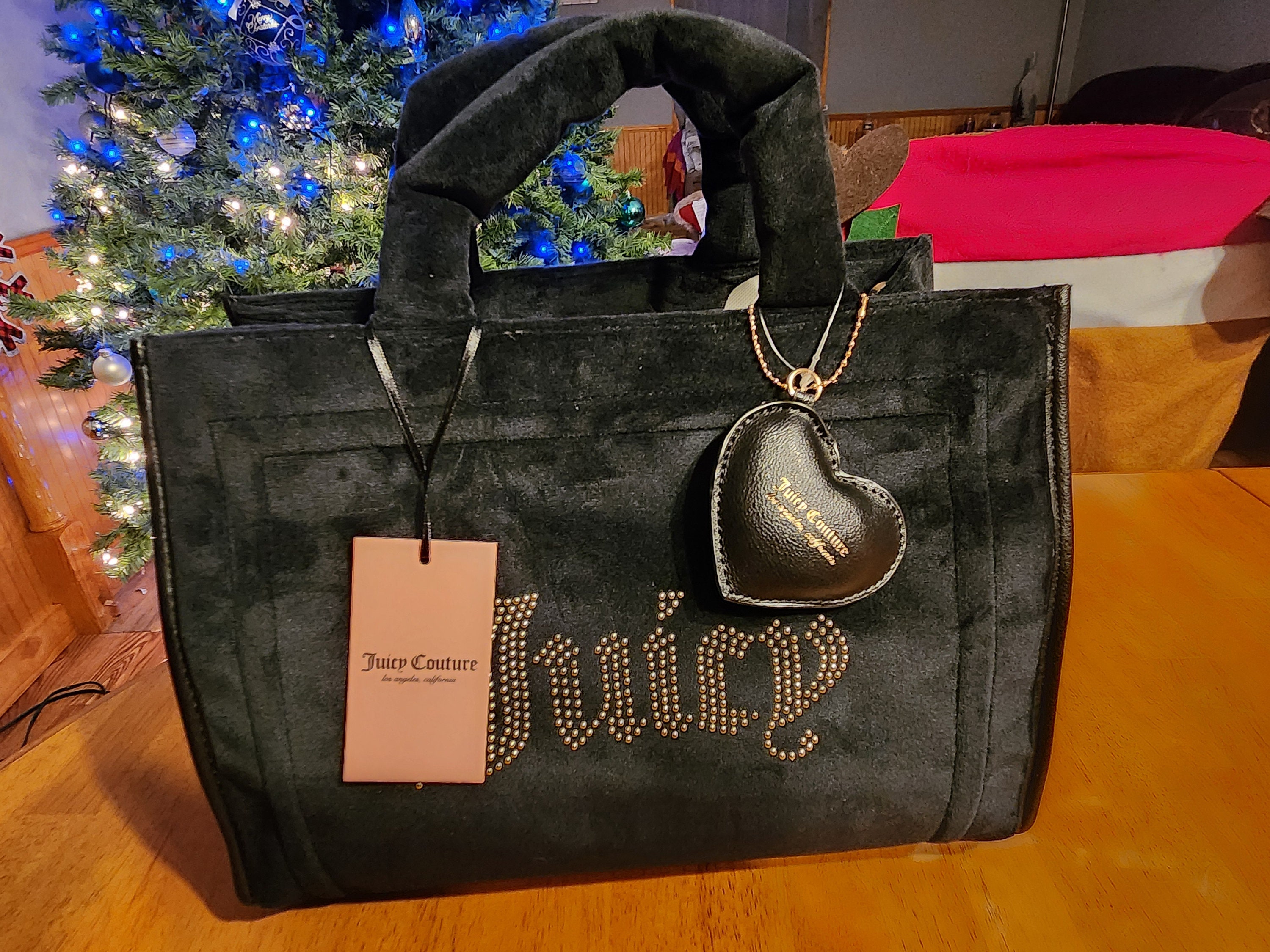 Juicy couture outlet black velvet purse