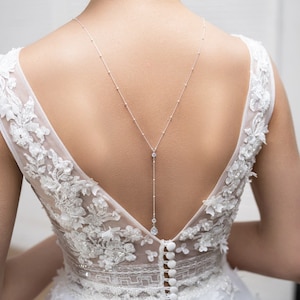 Colar de vestido de noiva sem costas, Victoria, joias de vestido sem costas, colar de strass nas costas de casamento, colar de prata nas costas de noiva, joias de noiva nas costas