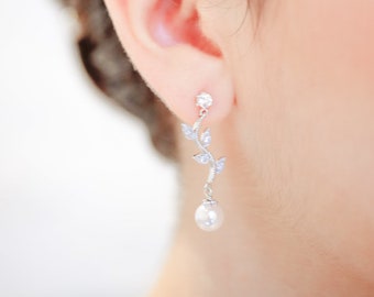Boucles d'oreilles mariage en perles et cristal Jade, Boucles d'oreilles mariée, boucles d'oreilles mariage perle, Boucles d'oreilles mariée