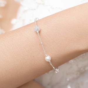 Pearl bridal bracelet, Ines, pearl bridal jewellery, crystal bridal bracelet, sterling silver bridal jewelry, crystal wedding jewellery