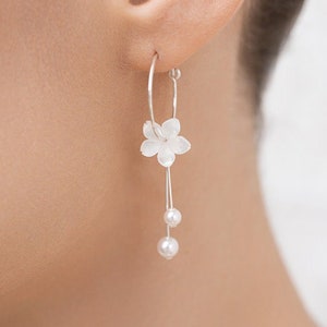 Mother of pearl flower bridal earrings, Hana hoop earrings, romantic flower bridal earrings, boho bridal earrings, ivory flower wedding image 1