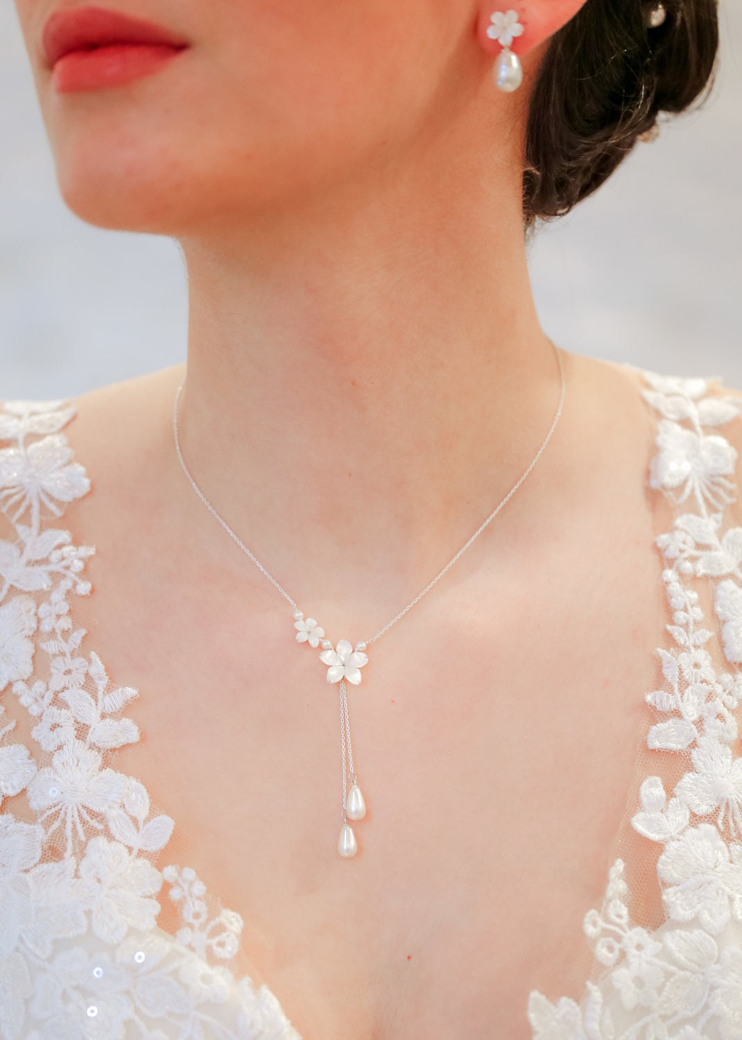 Romantic bridal necklace, Hana, flower bridal necklace, boho wedding …
