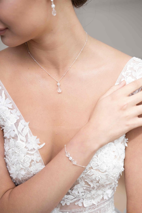 Collier robe de mariée hotsell