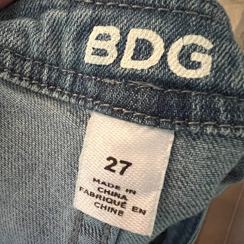 Appliqué flower BDG (Urban Outfitters) overalls. Boho Chic. Handmade. Skinny Jeans. Size shops 27.