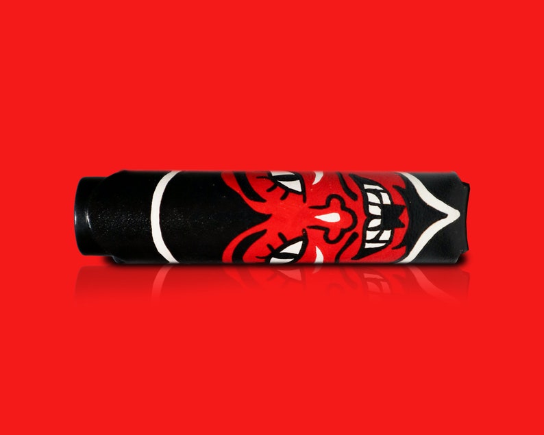 El Diablo Hand-Painted Clipper Lighter Case 1pc image 2