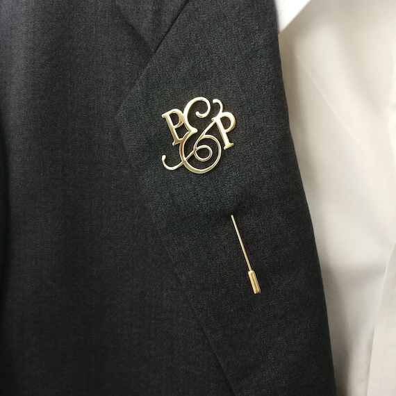 Initial lapel pin Custom Name Lapel Pins Personalized Jewelry Groomsmen Gift Groom Gift from Bride Men s lapel pins Wedding Lapel Pin