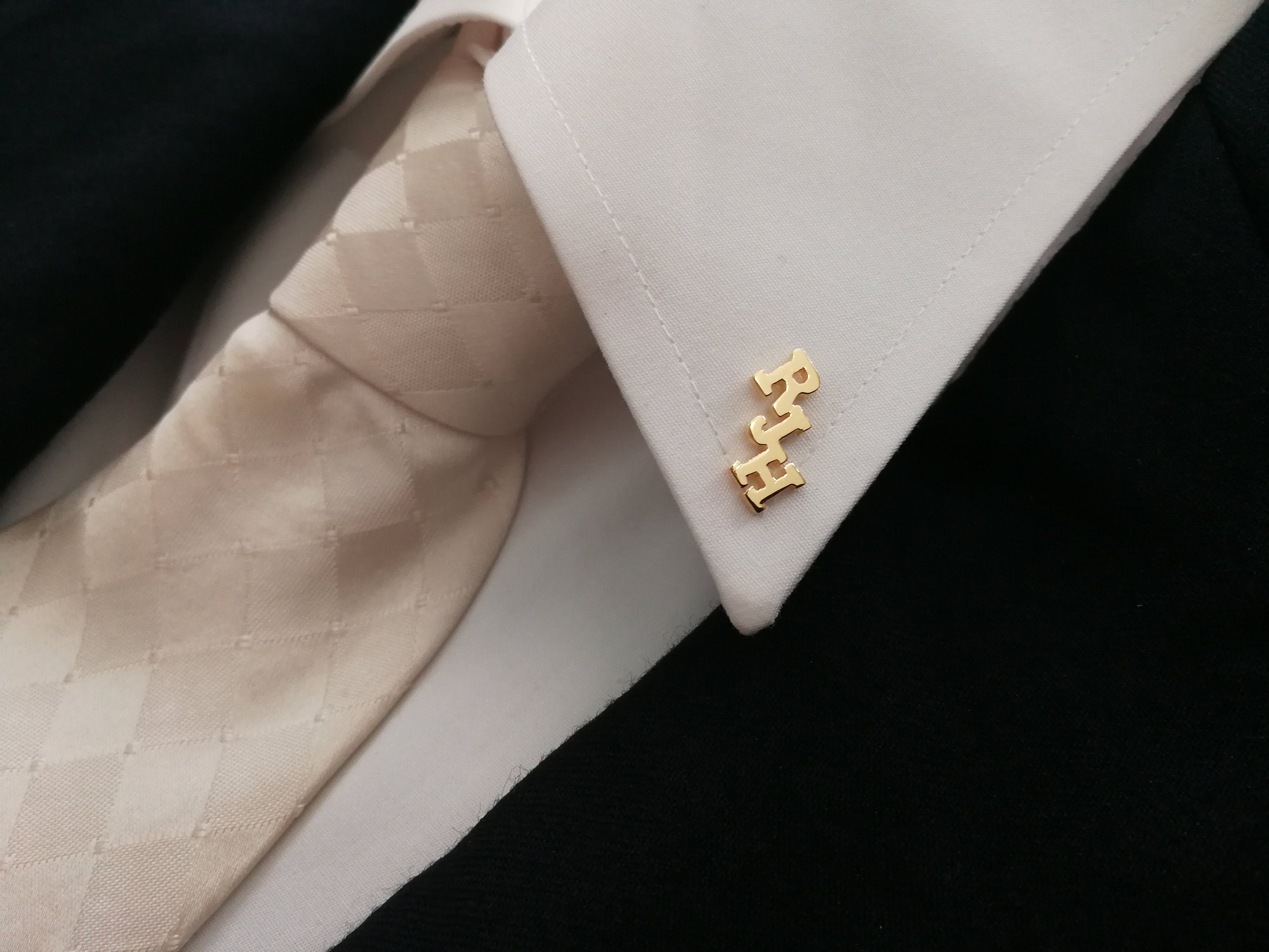 Personalized Initials Letter Lapel Pin Brooch A