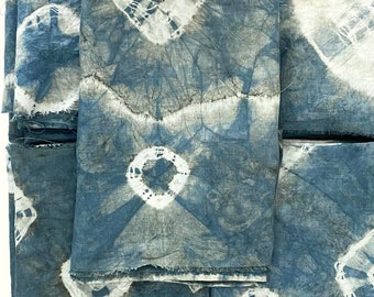 Natuurlijke indigogeverfde linnenresten, grote linnenresten, resten linnen stof, linnen voor quilten, canvas voor projecten en naaien, tie-dye