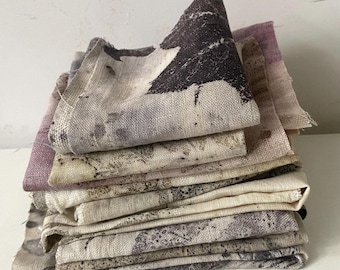 Bundel natuurlijk geverfd linnen, handgeverfd, rustiek-botanisch eco-bedrukt, langzame steek, quilten, naaiprojecten, textielkunst _ 1