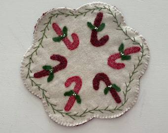 Candy Cane Candle Mat * Penny Mat * Christmas * Happy Holidays *