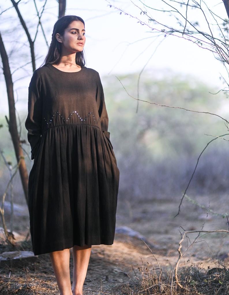 injiri embroidered dress INJIRI DRESS main image 0