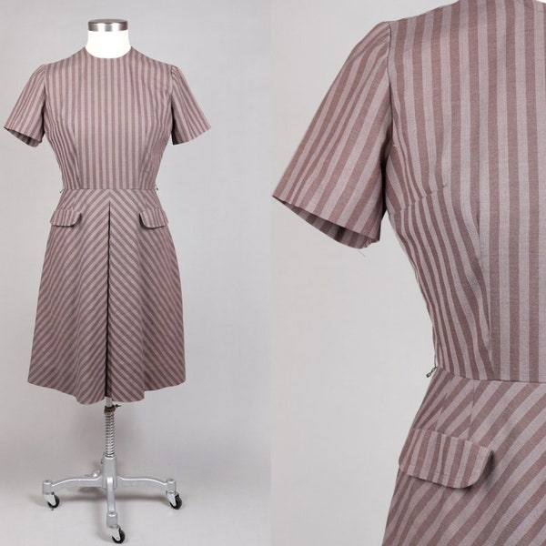 Vtg Early 1960s Grey Striped ‘Patty Petite’ Dress | M - 74cm - 29'' waist