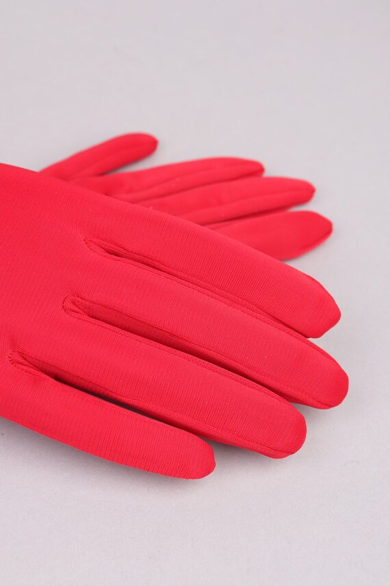 Vtg 1960s Fuchsia Pink Wrist Gloves | 7.5 (M) - image 4