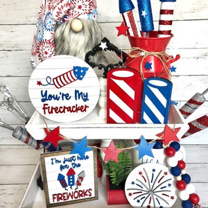 4th of July Fireworks Tiered Tray Décor // 4th of July Signs