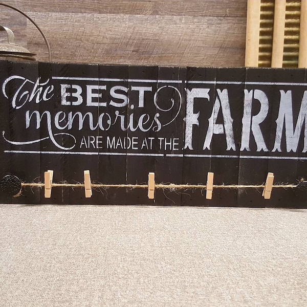 The Best Memories Are Made At The Farm, Picture Holder, Primitive Painted Sign, Rustic Sign, Lake Decor, Lake House, Wall Art