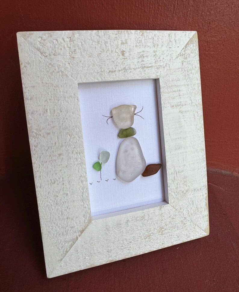 Sea Glass Art 45 Clear, Pale Lavender, Brown Sea Glass Cat, Pale Aqua