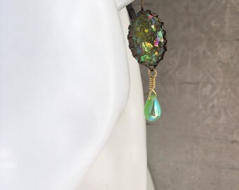 Boho Glitter Earrings in Peridot Green
