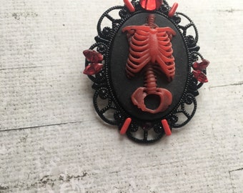 Gothic Brooch with Torso in Rotten Red