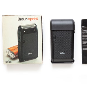 新品未開封！1977年製 ブラウン スプリント シェーバー タイプ5543 ローランド・ウルマン デザイン 70年代ドイツ製 シェーバー 電池 取扱説明書付き