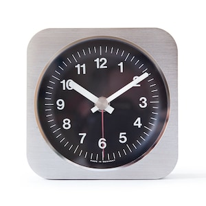 Elegant KIENZLE Desk CLOCK Modernism Mid Century Atomic Space Age Table 70s Shelf Mantel Germany