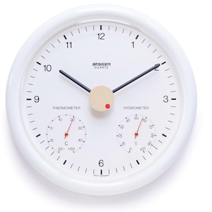 Puede incluir: Reloj redondo blanco con agujas negras y una esfera blanca. El reloj tiene un termómetro y un higrómetro en la esfera. La esfera del reloj también tiene las palabras "STANGER QUARTZ" impresas.
