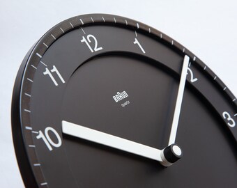 BRAUN ABK 30 Wall Clock Type 4861 - 1982 by Dietrich Lubs Germany