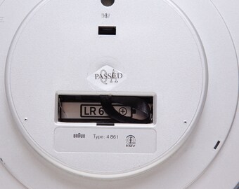 BRAUN Oral-b Abw 31 Wall Clock Type 4861 Millennium Edition