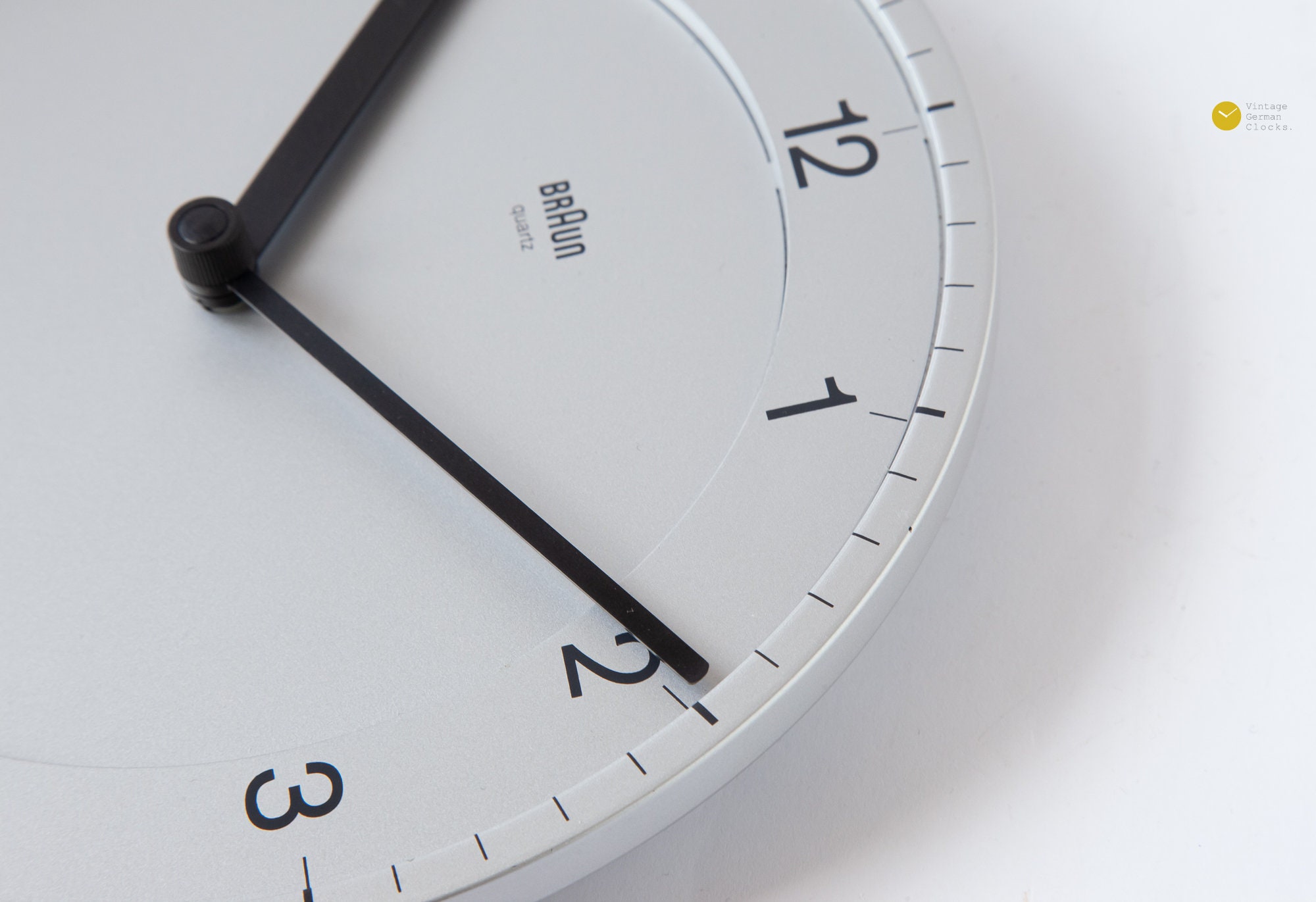 BRAUN Abw 31 壁掛け時計 タイプ4861 ミレニアムエディション