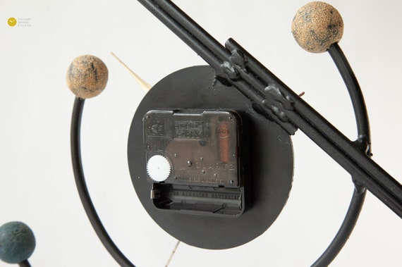80s ポストモダン　Flixible leg clock　黒　スペースエイジ Artful 80s Space Table Clock Postmodern Memphis Era Iron Age