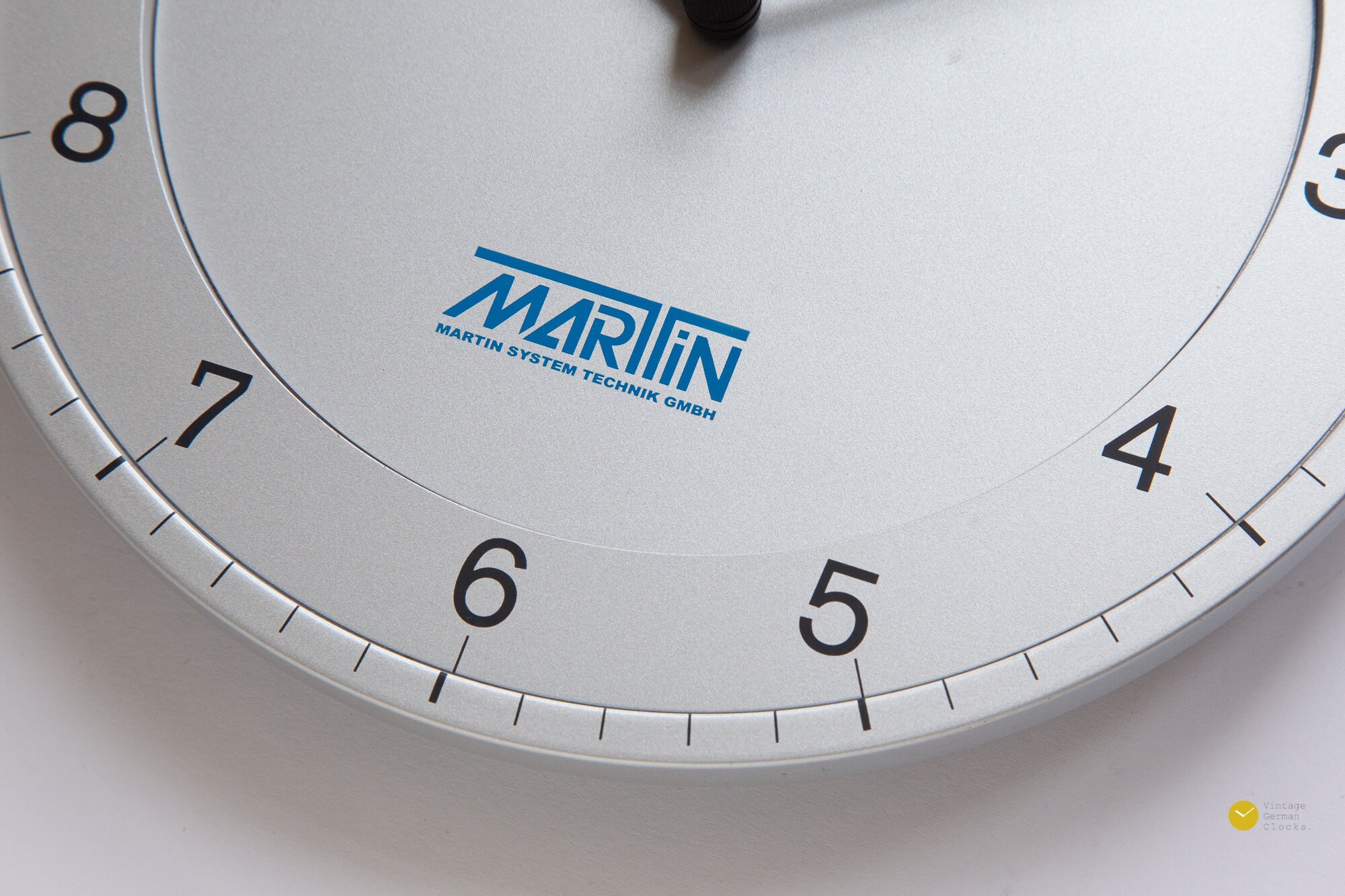 BRAUN Abw 31 壁掛け時計 タイプ4861 ミレニアムエディション