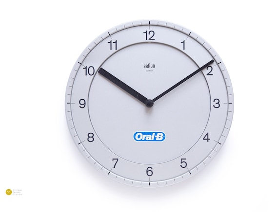 BRAUN Oral-b Abw 31 Wall Clock Type 4861 Millennium Edition Dietrich Lubs  1982 Germany Quartz Design 80s 90s Modern Silver ABK 30 -  Norway