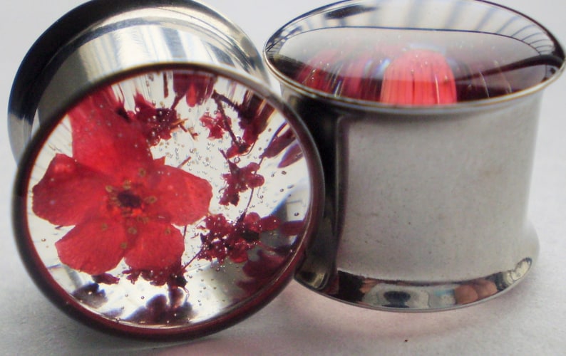 Real Flower Plugs Girly Gauges Ear Tunnels Natural Spring Summer Wedding Feminine Red Floral Unique Custom Alternative Unusual