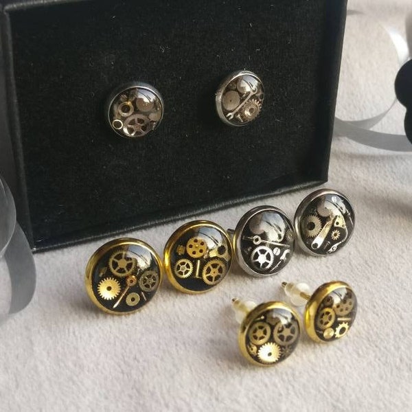 Clous d'oreilles steampunk, boucles d'oreilles percées en or ou en acier, boucles d'oreilles en forme de rouage avec de vraies pièces de montre, horlogerie, bijoux steampunk