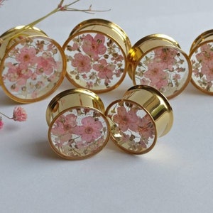 Real Flower Ear Stretcher Plugs Gold Flesh Tunnel Floral Gauges Botanical Ear Plugs Gift MADE TO ORDER