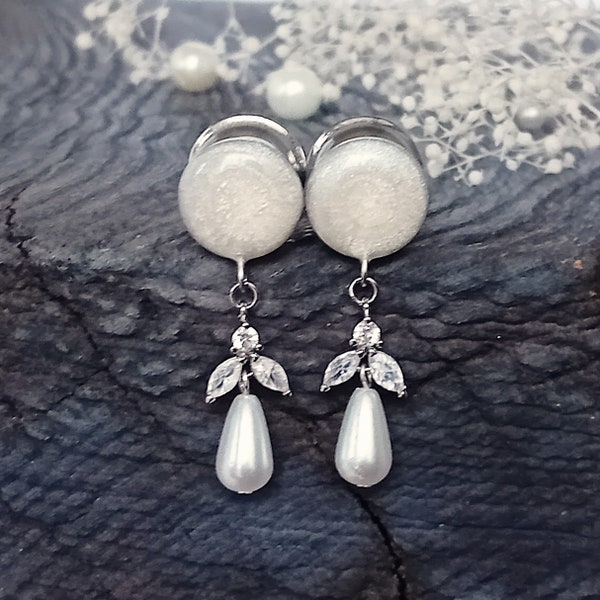 Sparkly Pearl Gauges 0g, 00g+ - 8mm, 10mm Drop Ear Plugs - Statement Stretchers - Steel Dangle Gauged Earrings. Handcrafted & Ready to Ship