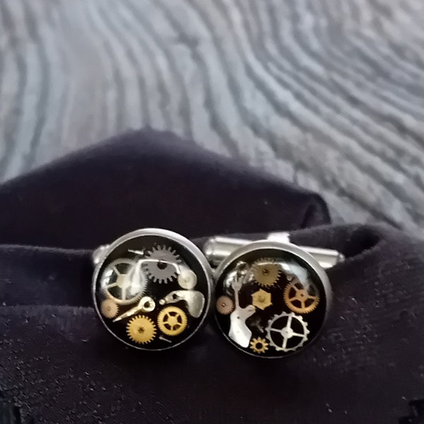 Boutons de manchette - rouages et pièces de montre d'origine | Bijoux steampunk artisanaux en acier + résine | Cadeau pour homme/marié avec boutons de manchette | PRÊT à être expédié